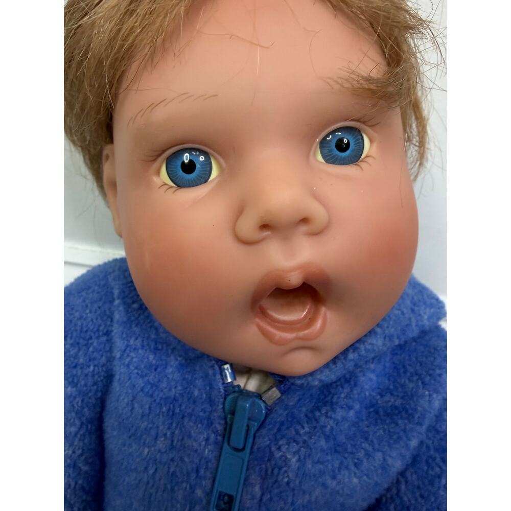 Lee Middleton Reborn Doll 071294 - Picture 2 of 9
